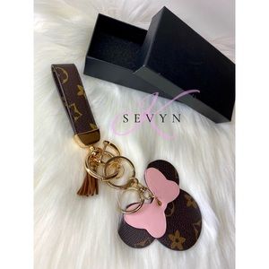 Minnie/Mickey Mouse Designer themed keychains